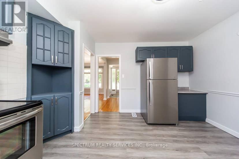 131 West Deane Park Drive — photo 18 of 40