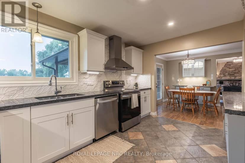 2432 Port Robinson Road — photo 12 of 39