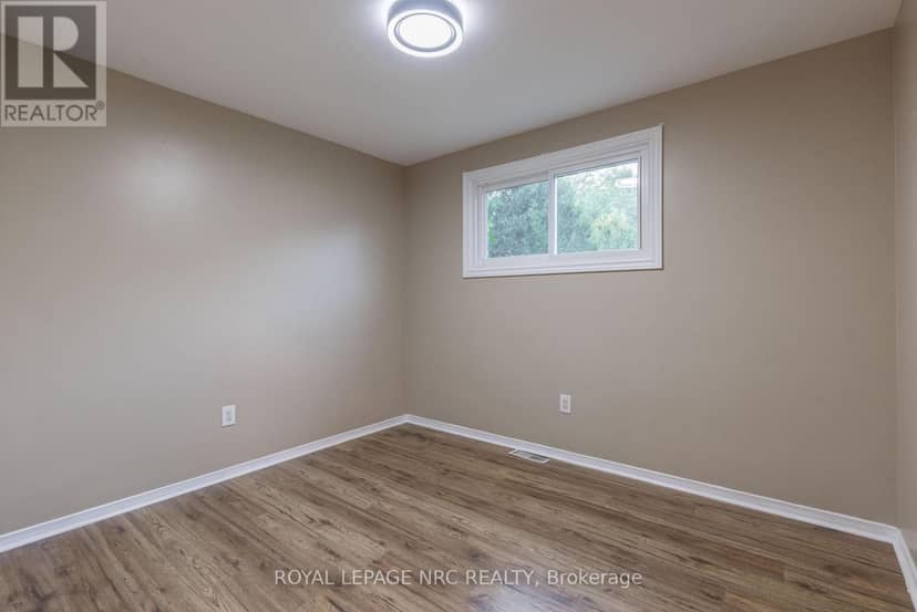 2432 Port Robinson Road — photo 18 of 39