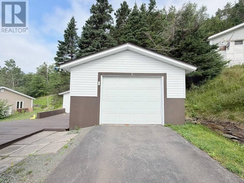 56 Main Road — photo 3 of 34
