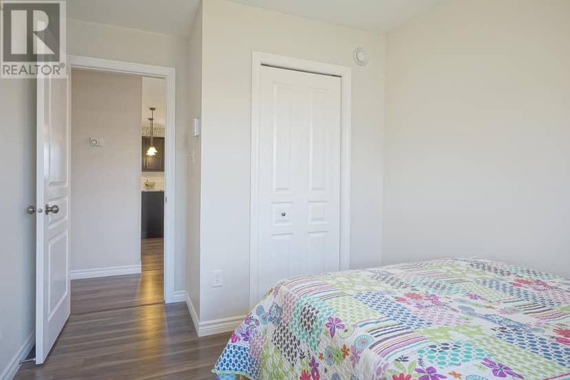 29 MacPhee Avenue — photo 20 of 39