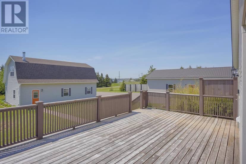 29 MacPhee Avenue — photo 36 of 39