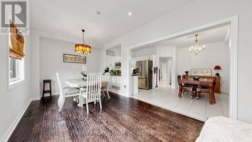 23 Piera Gardens, Markham, photo 6