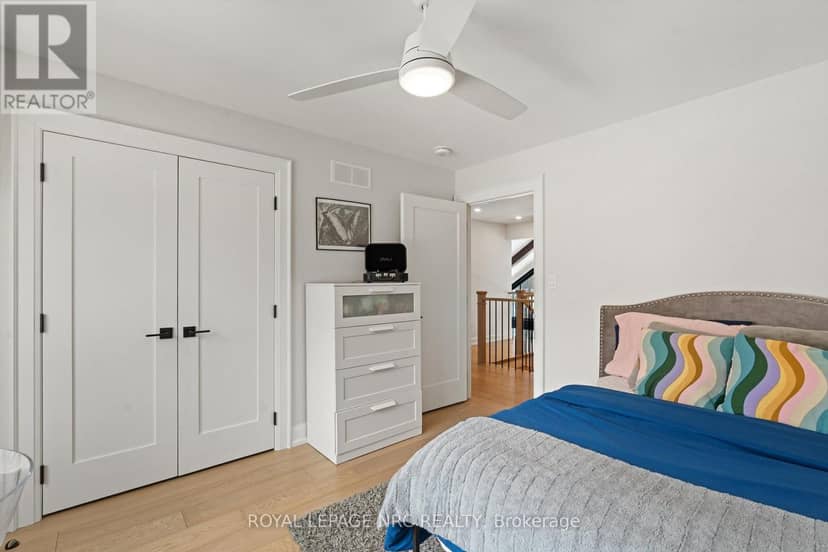1 Briarfield Crescent — photo 26 of 40