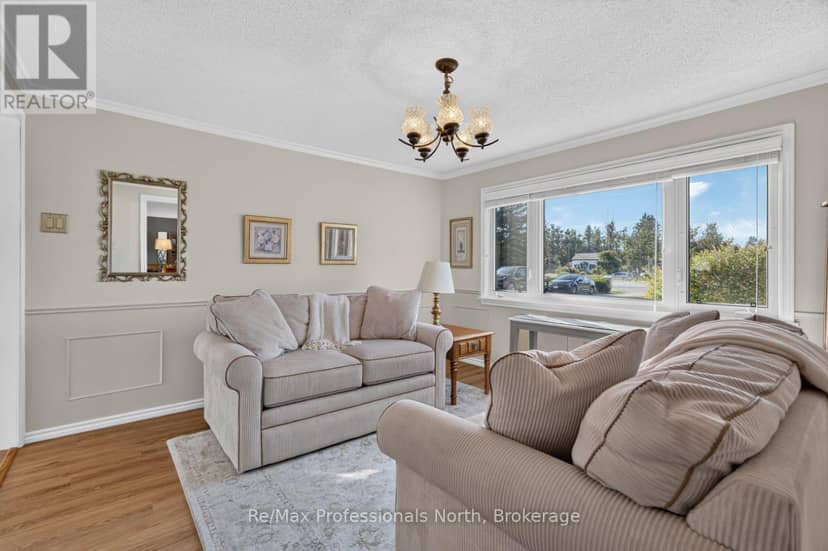 2381 11 Highway — photo 7 of 40
