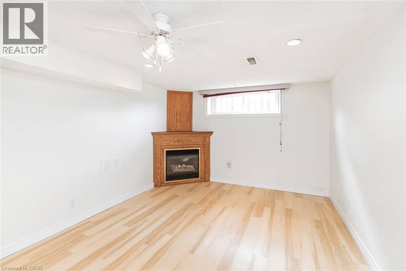 37 LORNE Avenue — photo 24 of 33