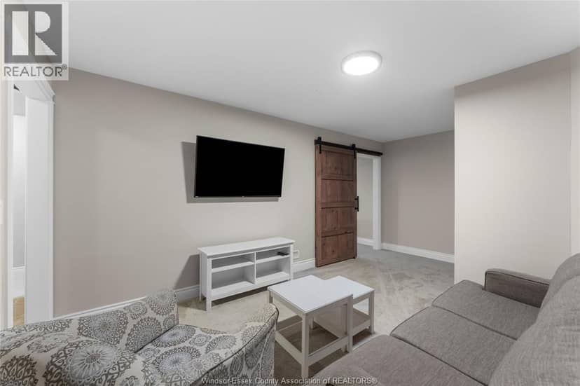 49 Montego Bay CRESCENT — photo 30 of 40