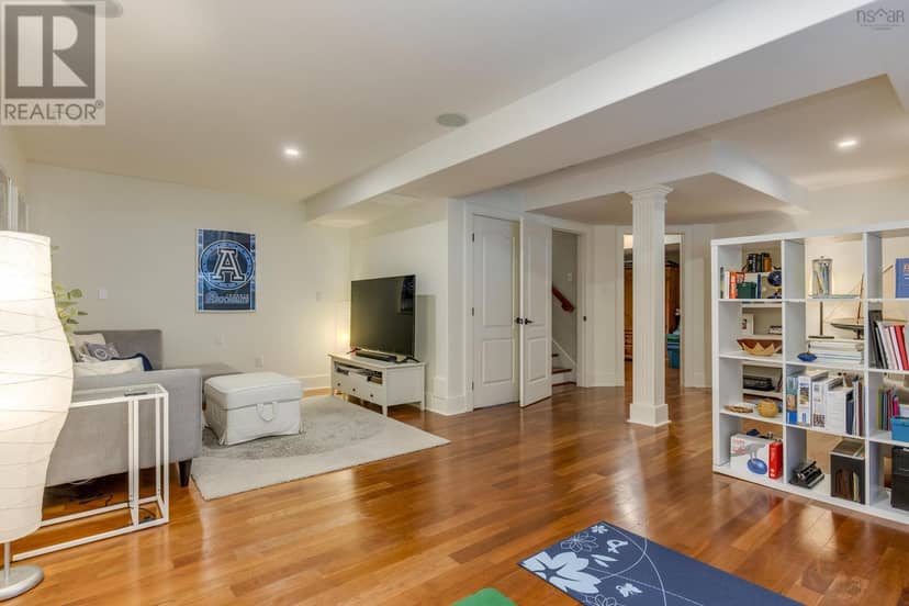 825 Shore Drive — photo 33 of 40