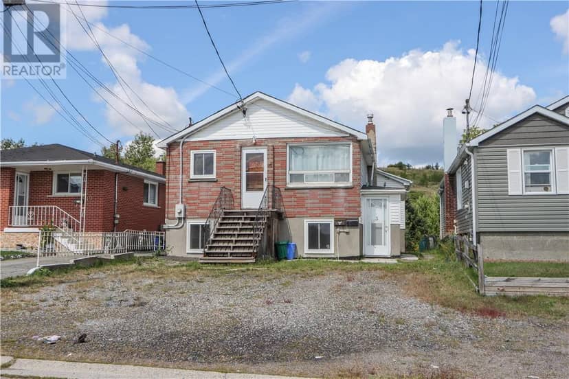 17 Landsend Street — photo 39 of 40