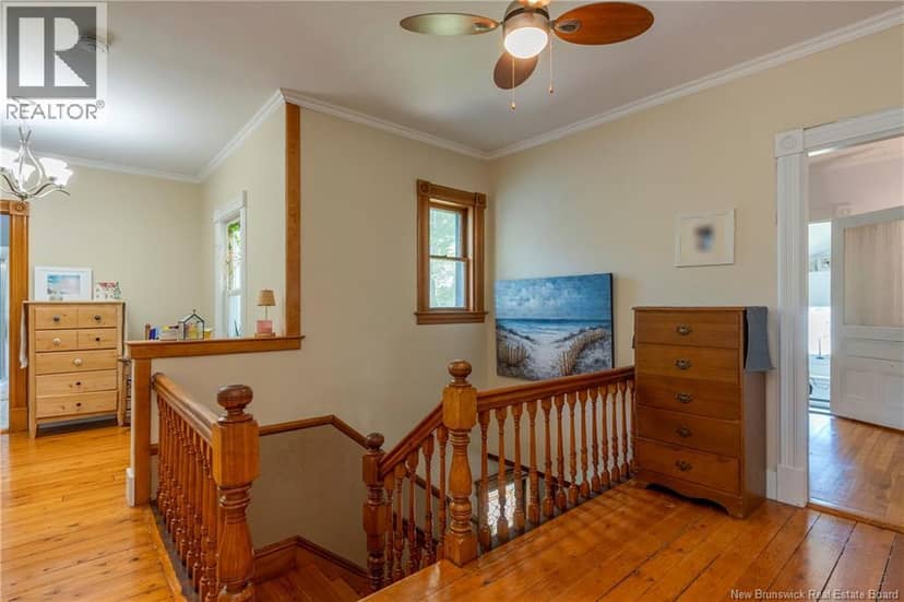 8 Gordon Street — photo 18 of 40