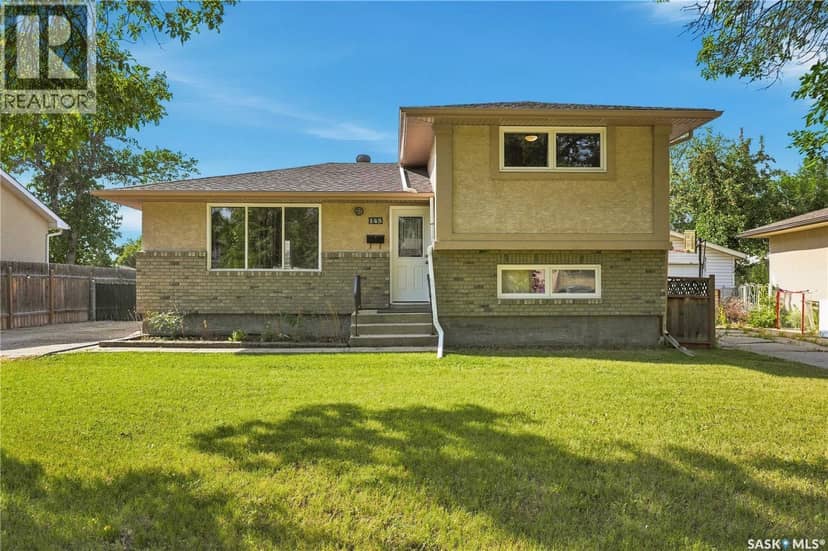 145 Dalgliesh DRIVE — photo 1 of 40