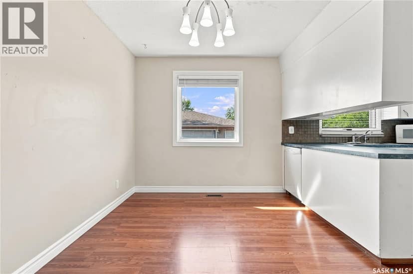 145 Dalgliesh DRIVE — photo 10 of 40