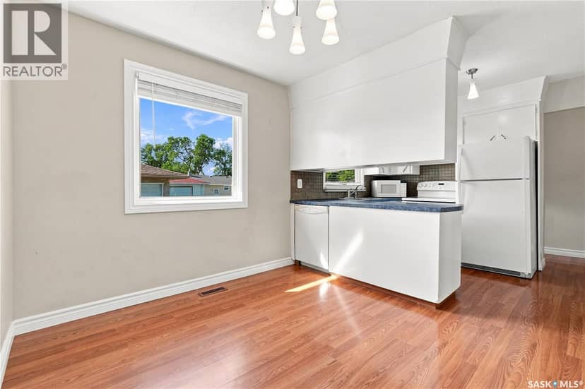 145 Dalgliesh DRIVE — photo 11 of 40