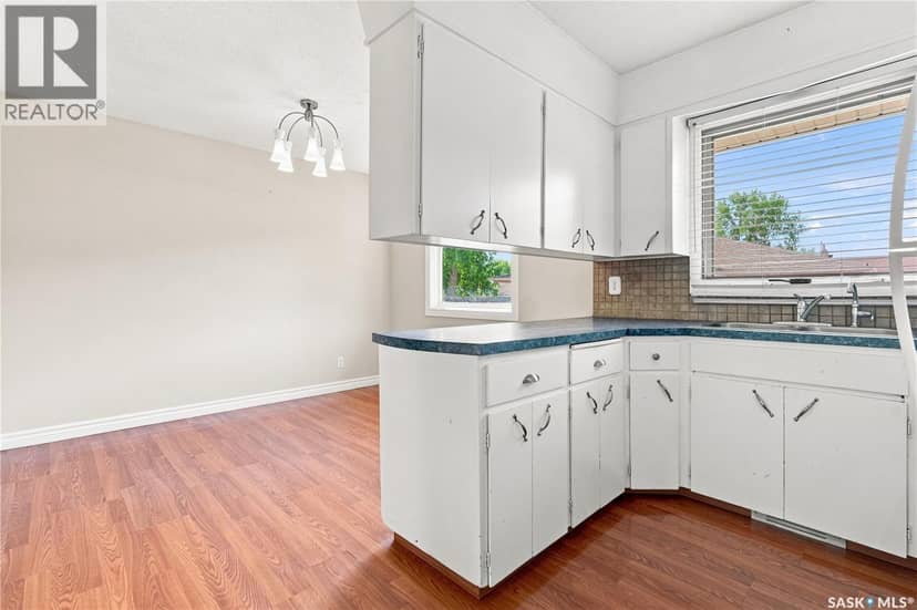 145 Dalgliesh DRIVE — photo 18 of 40