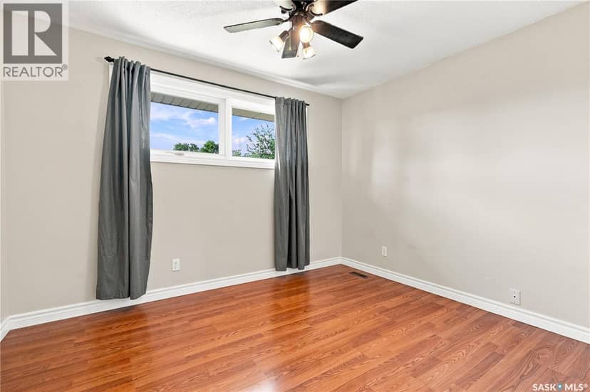 145 Dalgliesh DRIVE — photo 20 of 40