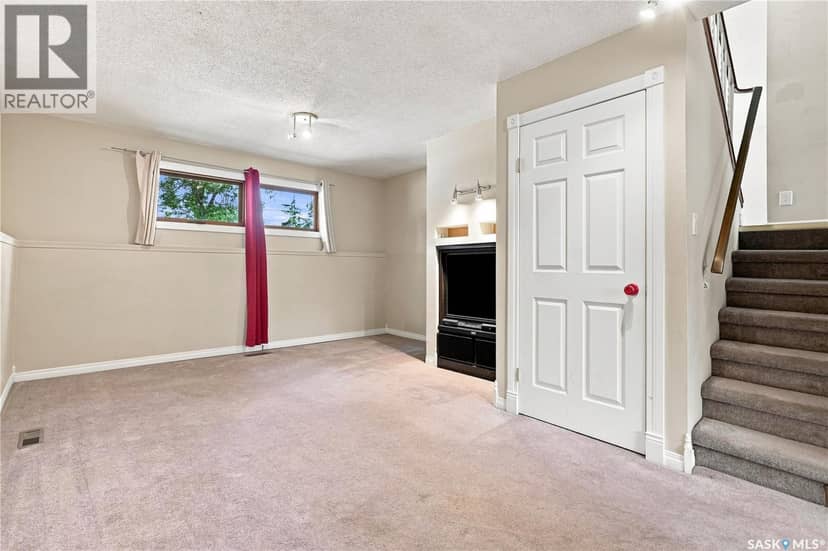 145 Dalgliesh DRIVE — photo 27 of 40