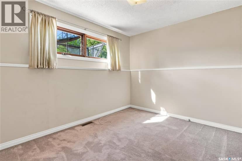 145 Dalgliesh DRIVE — photo 31 of 40