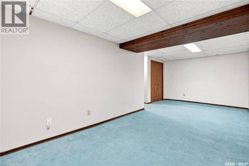 145 Dalgliesh DRIVE — photo 38 of 40