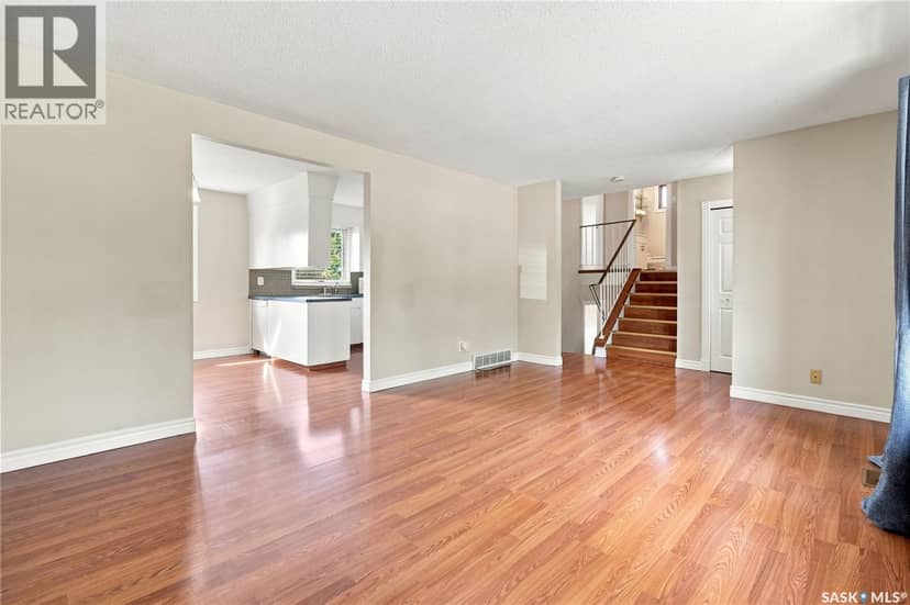 145 Dalgliesh DRIVE — photo 9 of 40