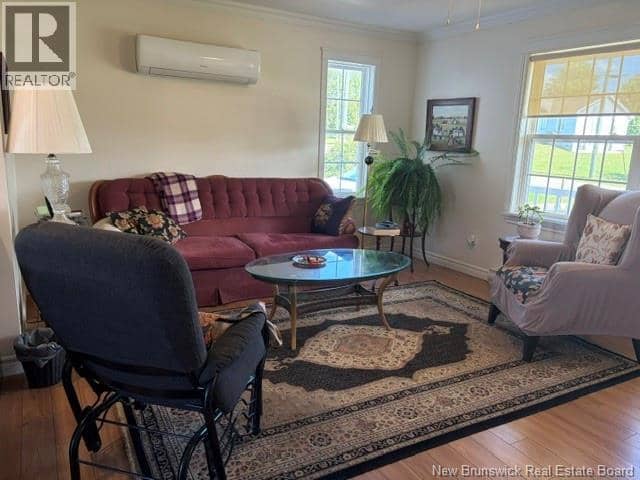 8 Jacob Street — photo 10 of 31