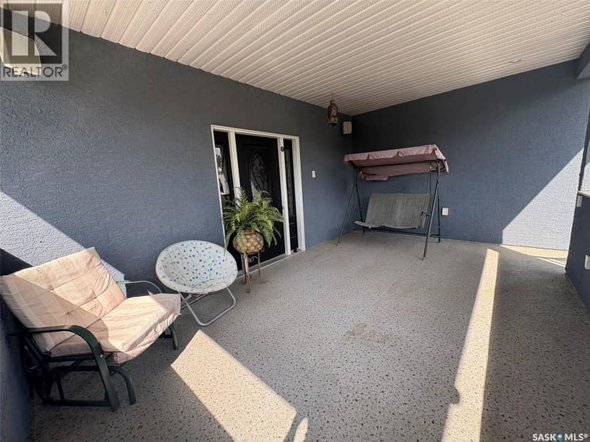 964 Whitesand AVENUE — photo 16 of 40
