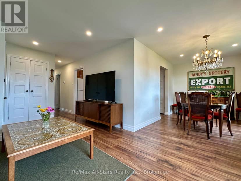 59 Jane Street — photo 10 of 36