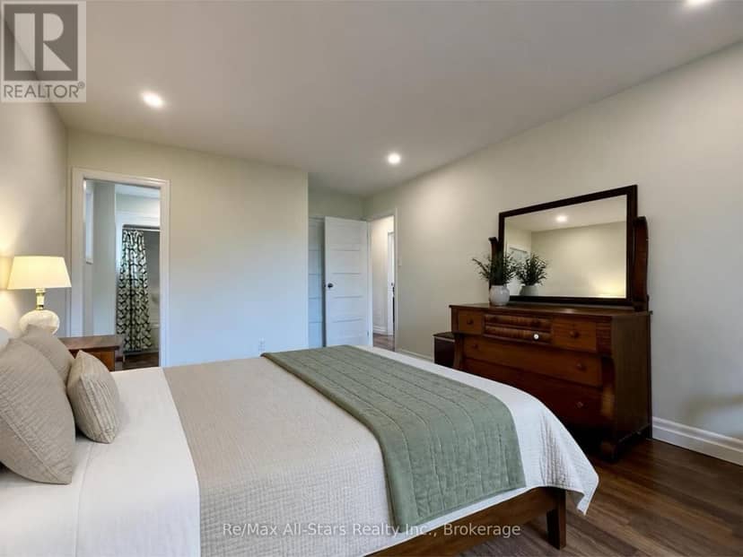 59 Jane Street — photo 15 of 36