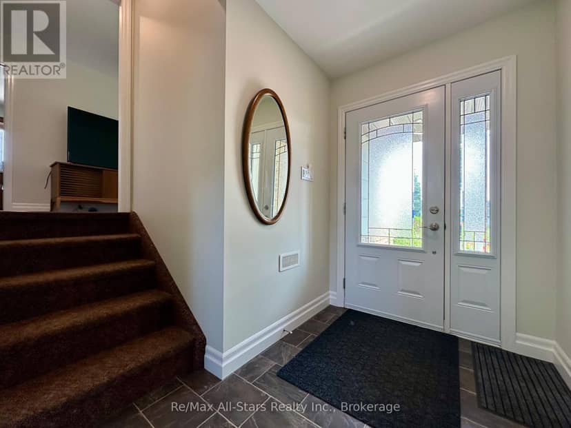 59 Jane Street — photo 4 of 36