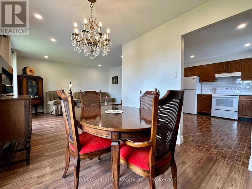 59 Jane Street — photo 9 of 36