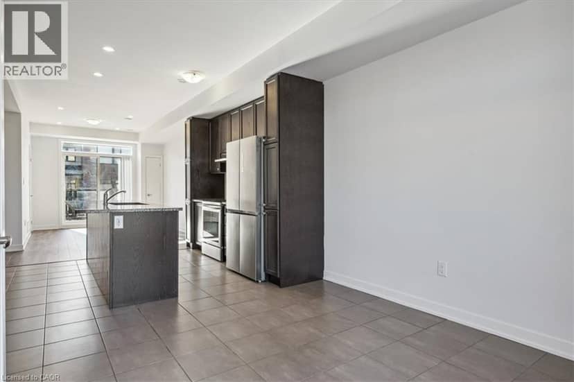 590 NORTH SERVICE Road Unit# 31 — photo 10 of 40