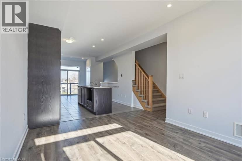 590 NORTH SERVICE Road Unit# 31 — photo 28 of 40