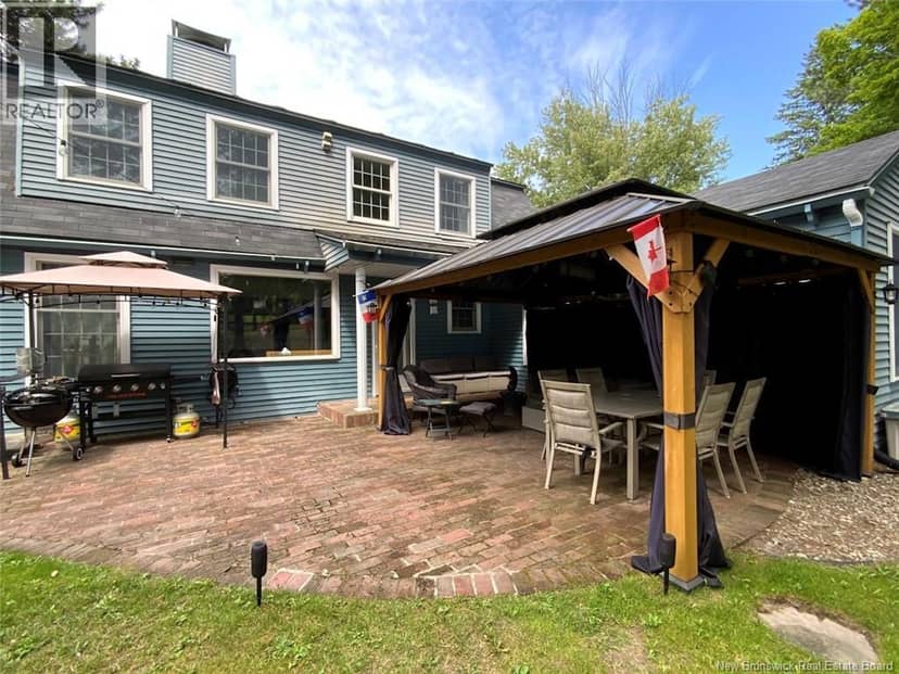 28 Lawson Street — photo 36 of 40
