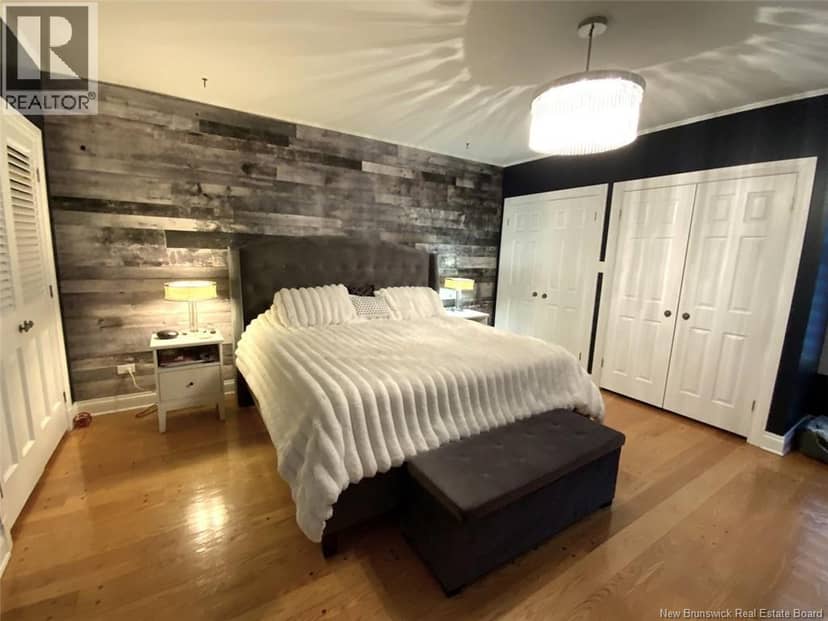 28 Lawson Street — photo 14 of 40