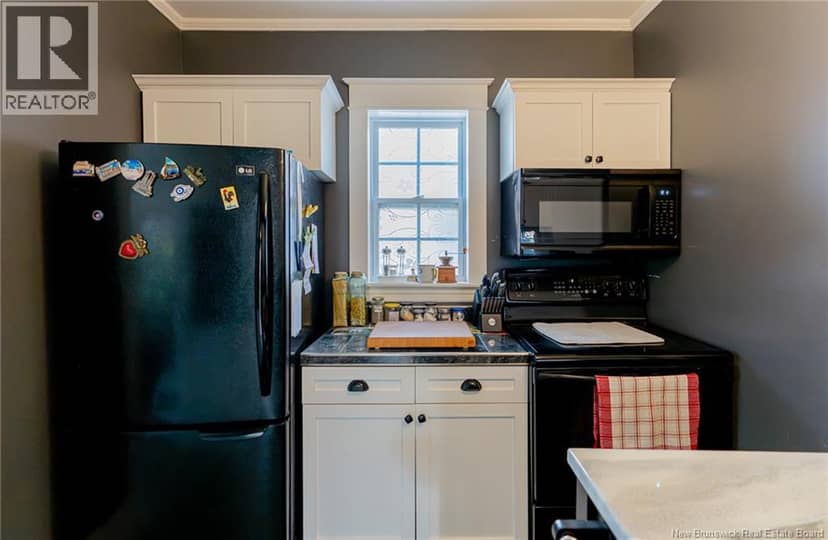172 Park Street — photo 11 of 40