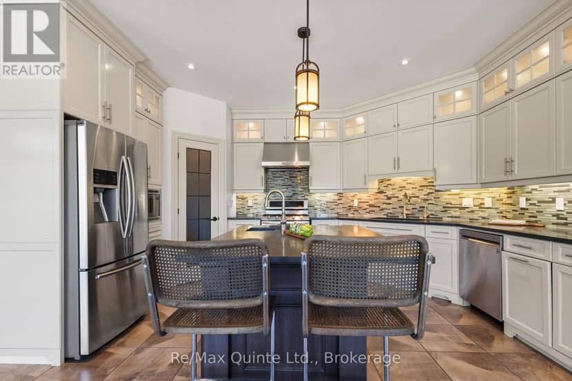 54 Settlers Landing Drive — photo 19 of 40