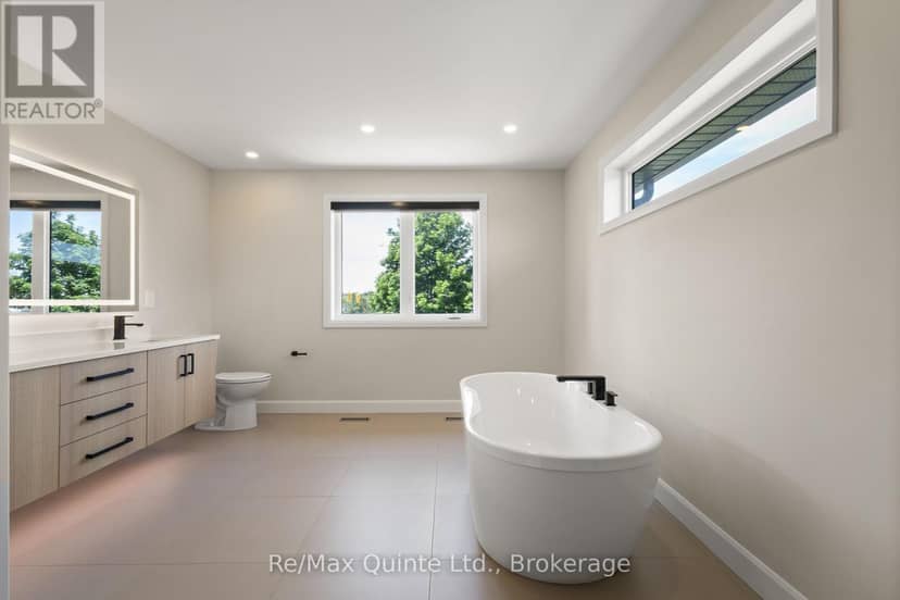 12 Stinson Avenue — photo 35 of 40