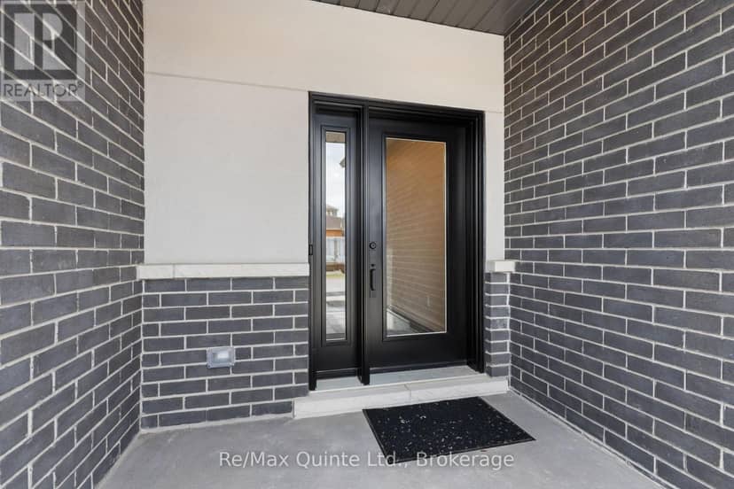 12 Stinson Avenue — photo 7 of 40