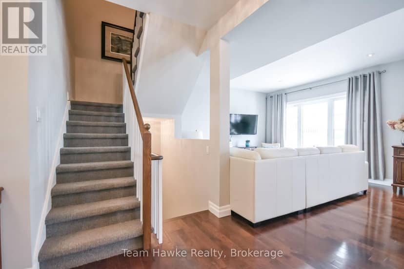 26 Drummond Drive — photo 16 of 40
