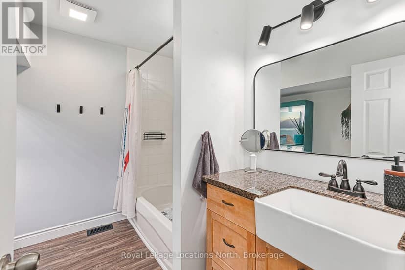 66 Telfer Road — photo 18 of 40