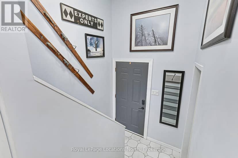 66 Telfer Road — photo 7 of 40