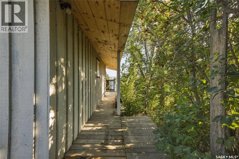 99 Summerfeldt DRIVE — photo 9 of 40