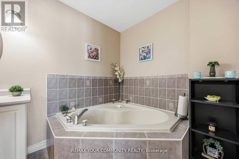 17 - 520 Silken Laumann Drive — photo 25 of 26
