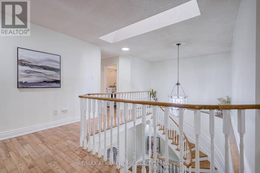 77 Rosedale Heights Drive — photo 25 of 40