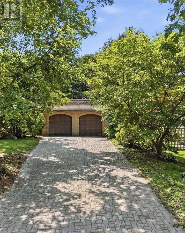 1528 Knareswood Drive, Mississauga, photo 2