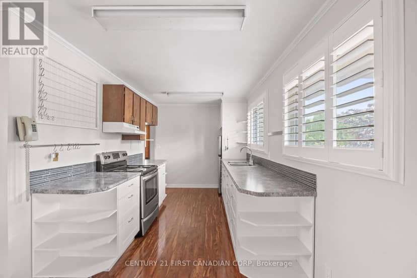 52 Gill Road — photo 10 of 40