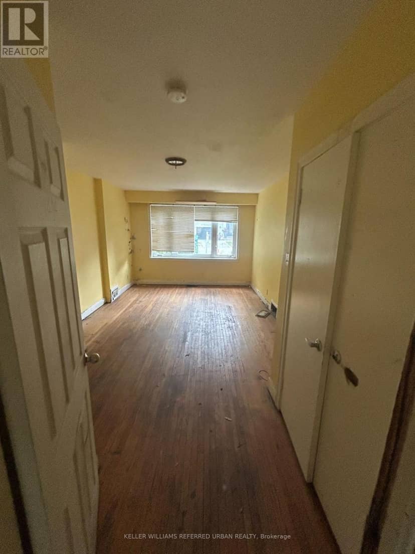14 Frontenac Avenue — photo 14 of 14