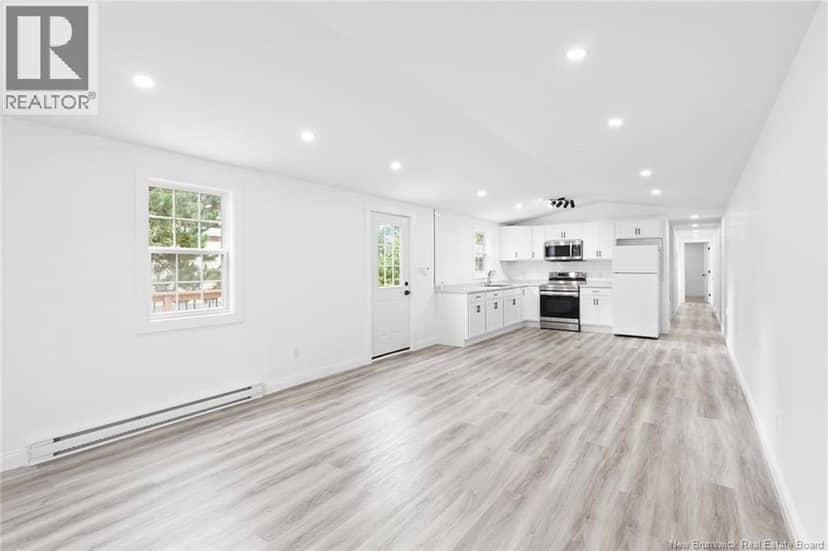 83 Leafwood Crescent — photo 16 of 40