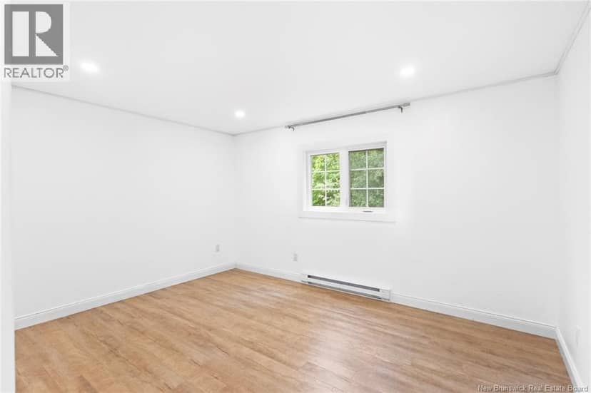 83 Leafwood Crescent — photo 19 of 40