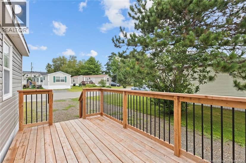 83 Leafwood Crescent — photo 31 of 40