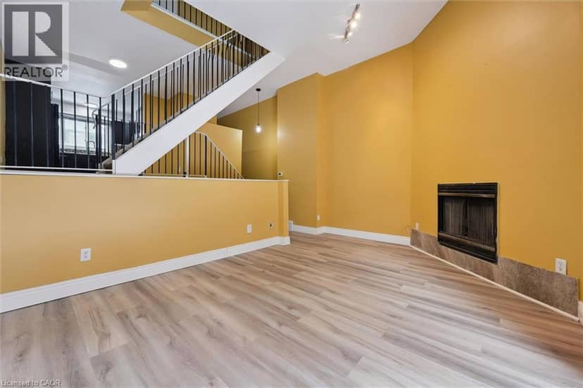 589 BEECHWOOD Drive Unit# 43 — photo 10 of 40